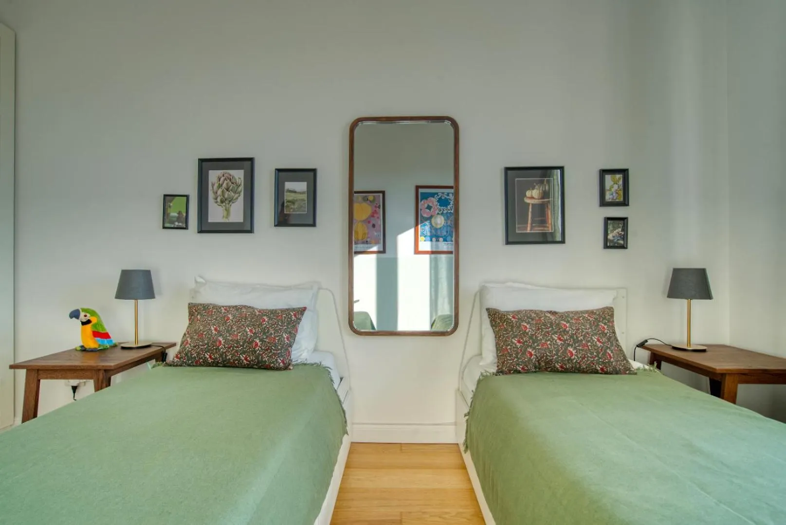 Apartament Spacious Penthouse With Panoramic Terrace - 20 Minutes From San Siro & Duomo Mediolan