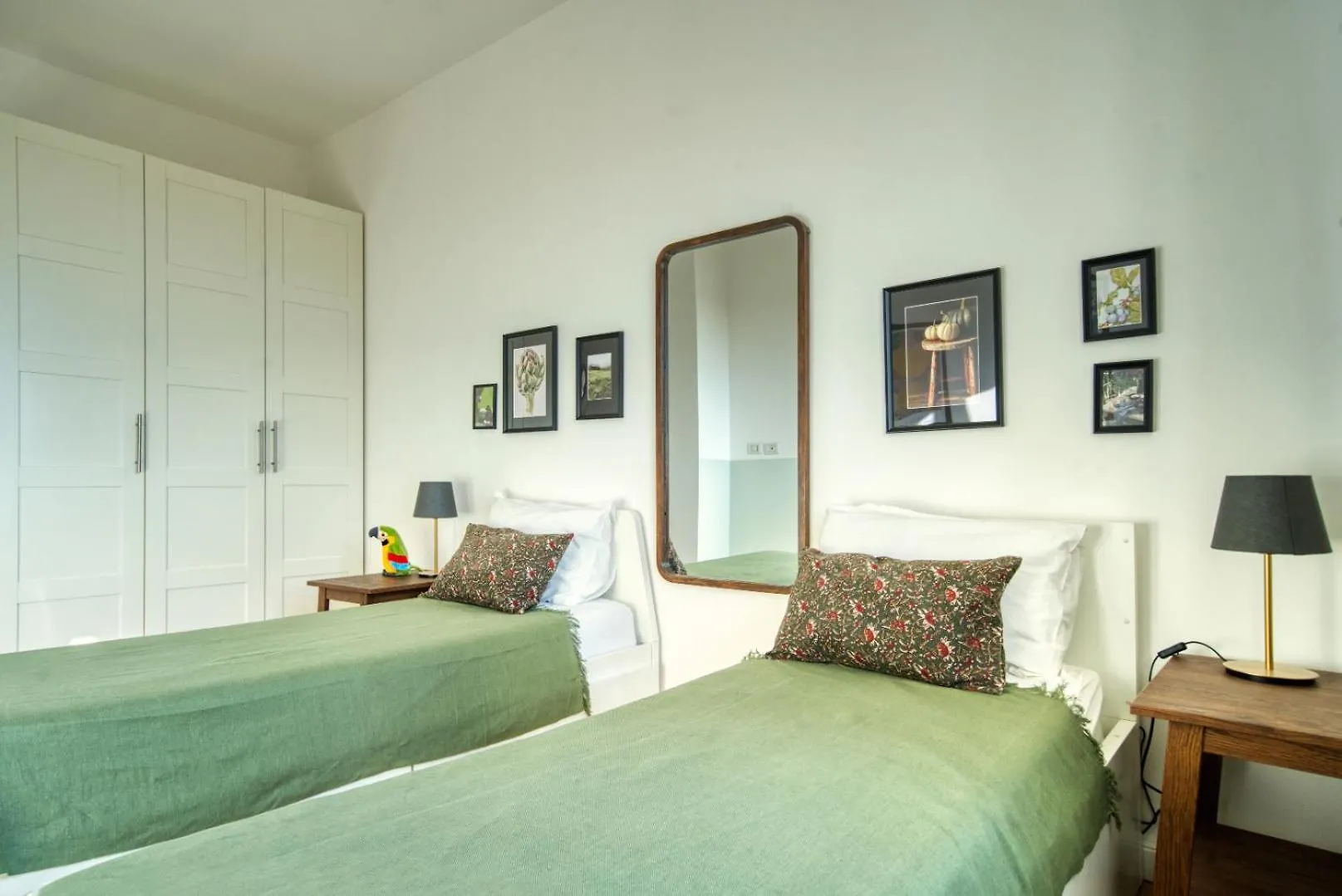 Spacious Penthouse With Panoramic Terrace - 20 Minutes From San Siro & Duomo Mediolan Apartament