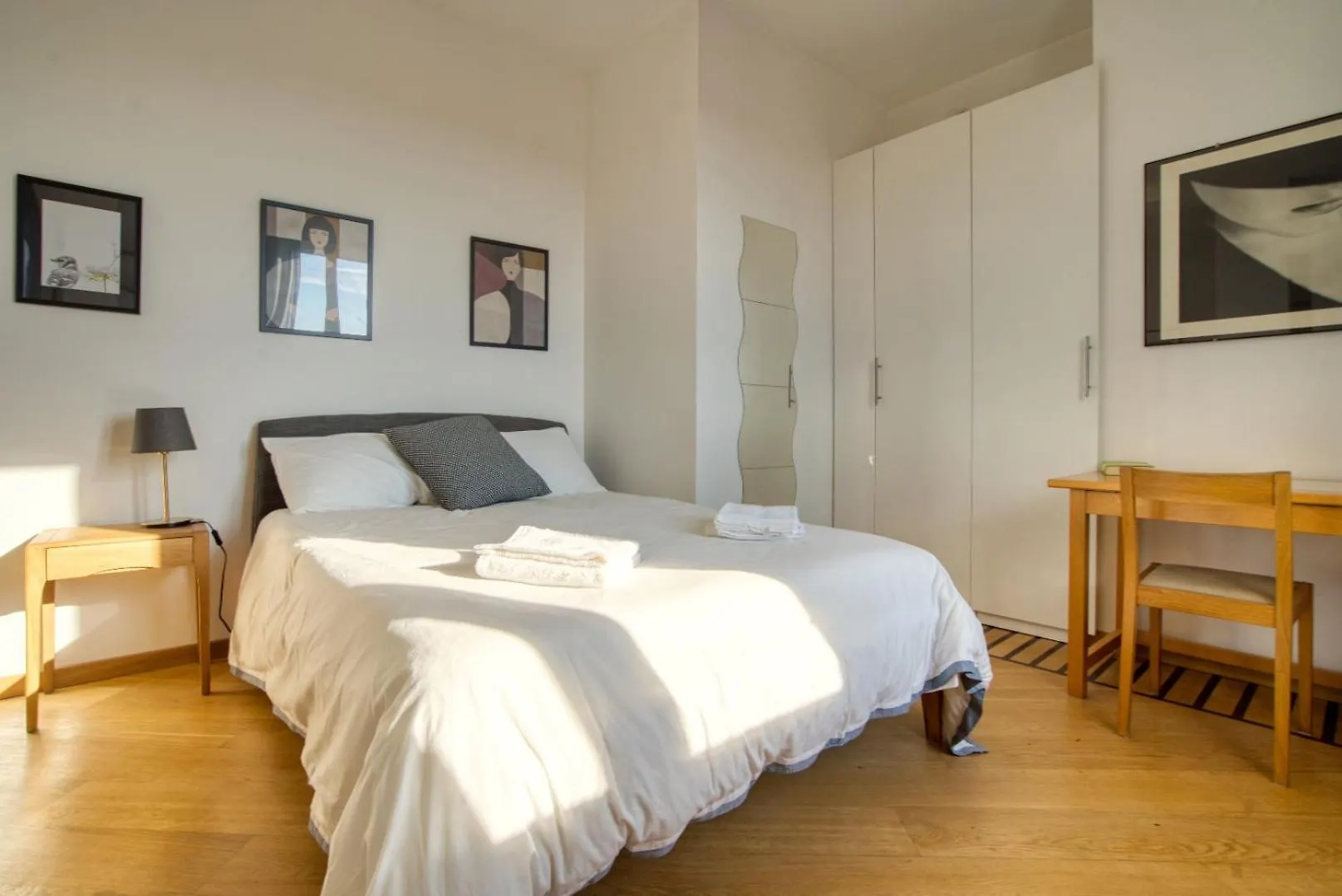 Spacious Penthouse With Panoramic Terrace - 20 Minutes From San Siro & Duomo Mediolan Apartament